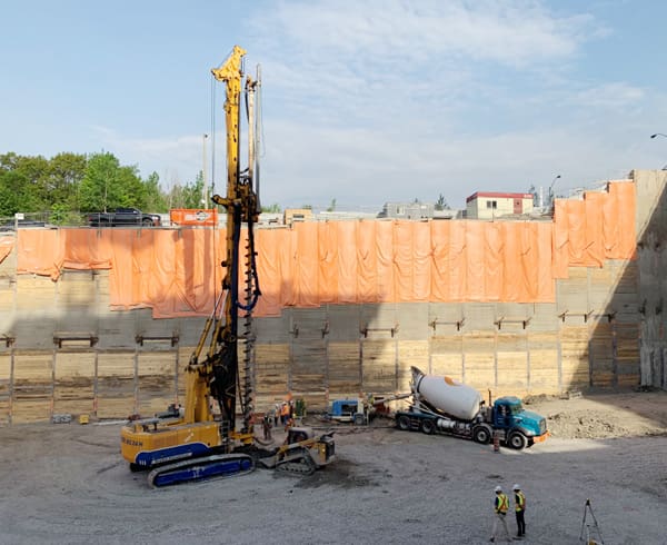 YORK1 installing a deep foundation using CFA equipment