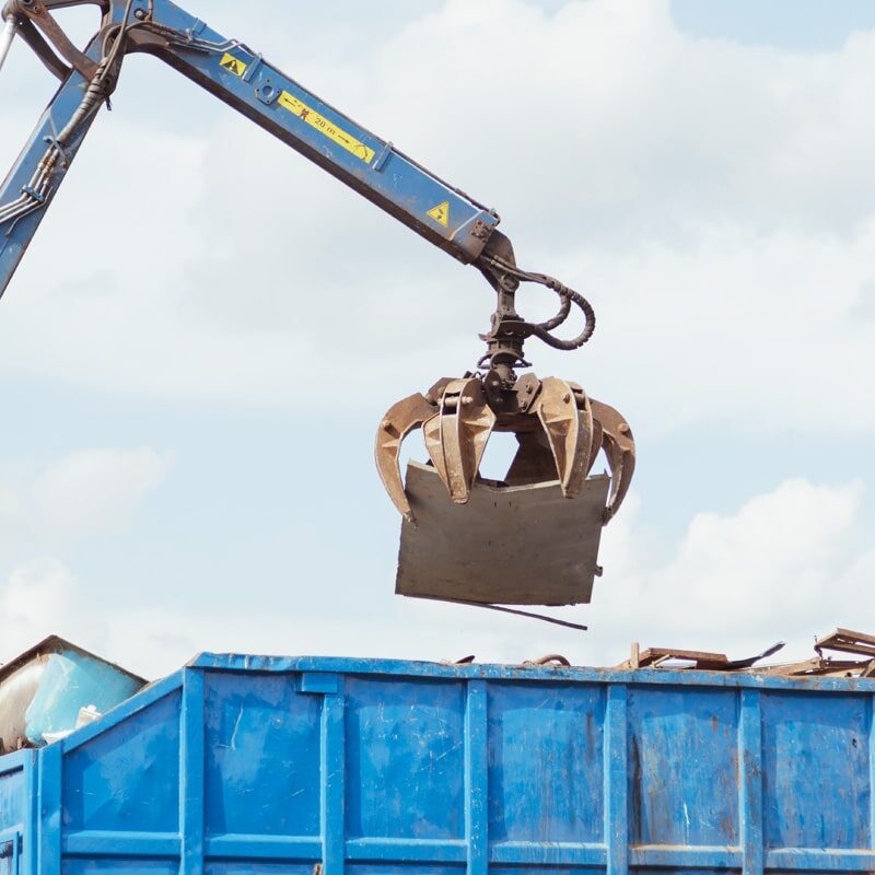 York1 scrap metal equipment sorting metal door into bin